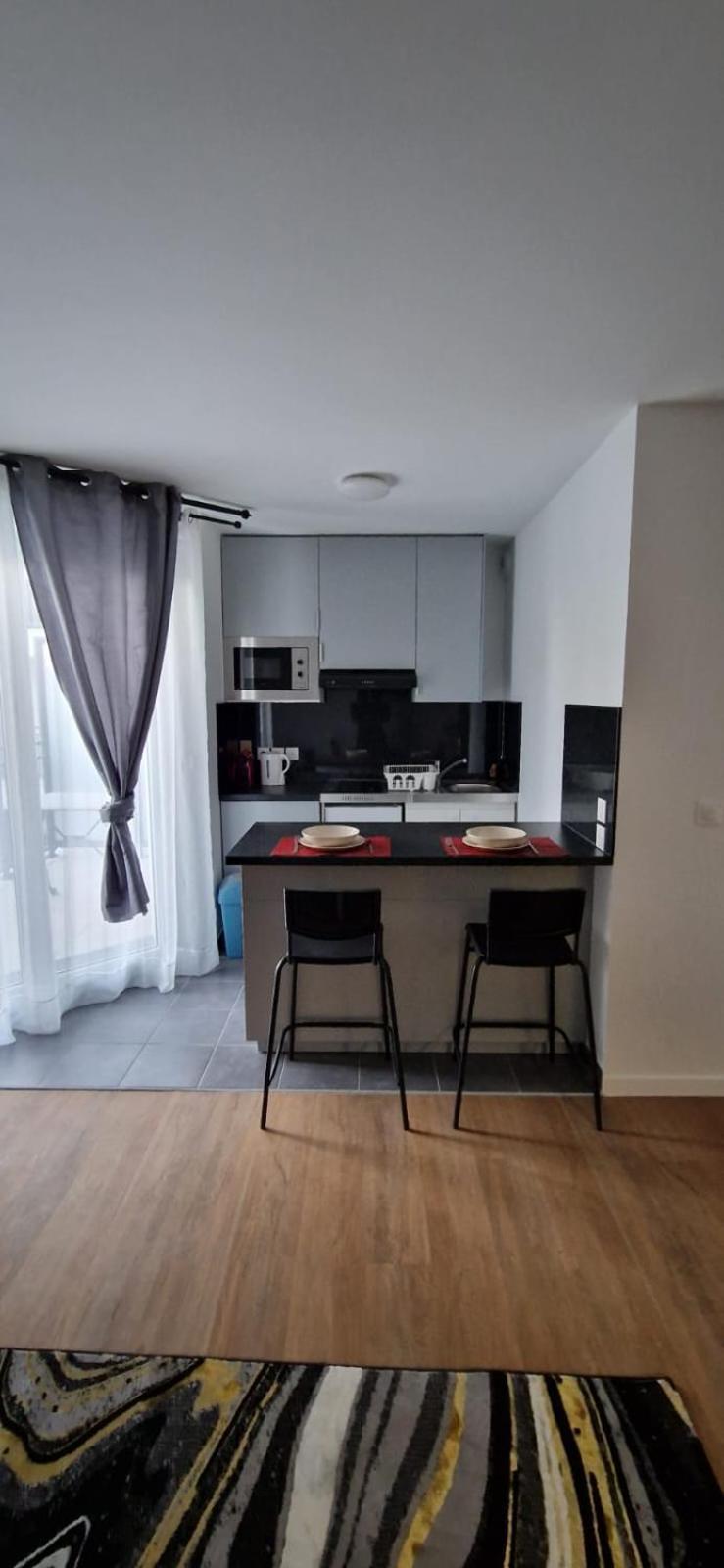 Residence Marceau Drancy Luaran gambar
